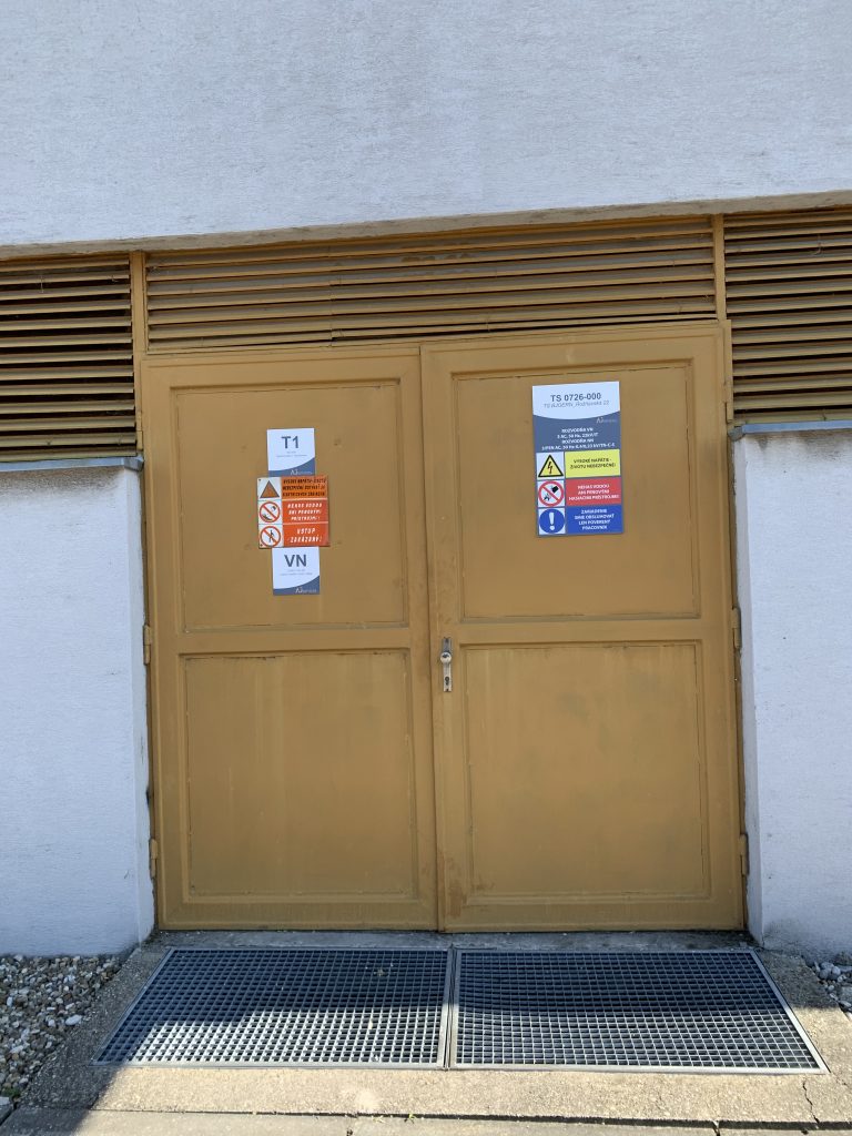 Rekonštrukcia trafostanice Rožňavská 22 — realizácia AJ services