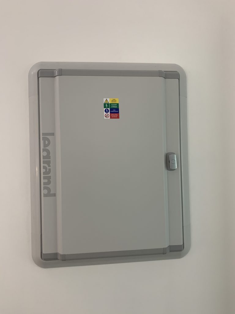 Rozvádzač LEGRAND areál SV21
