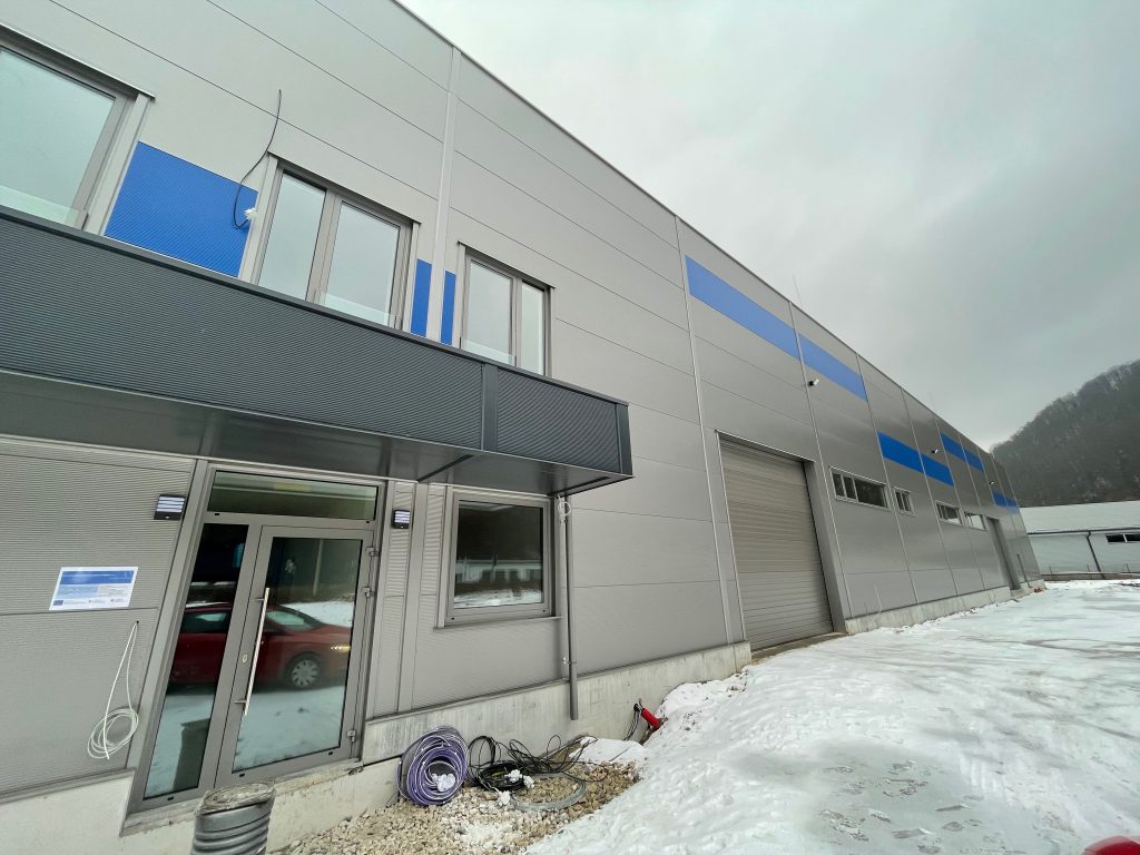 Elektroinštalačné a rozvádzačové práce – AJ services