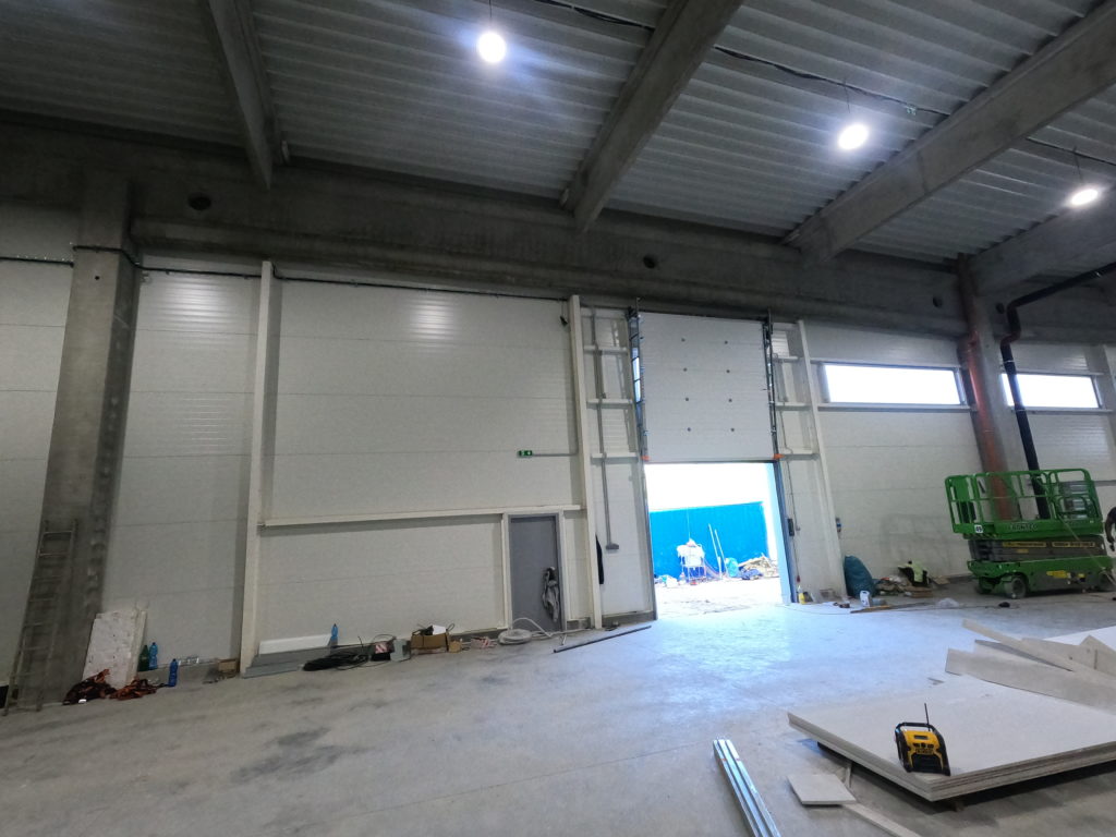 BEKAERT Hlohovec – hala 695m2 — realizácia AJ services