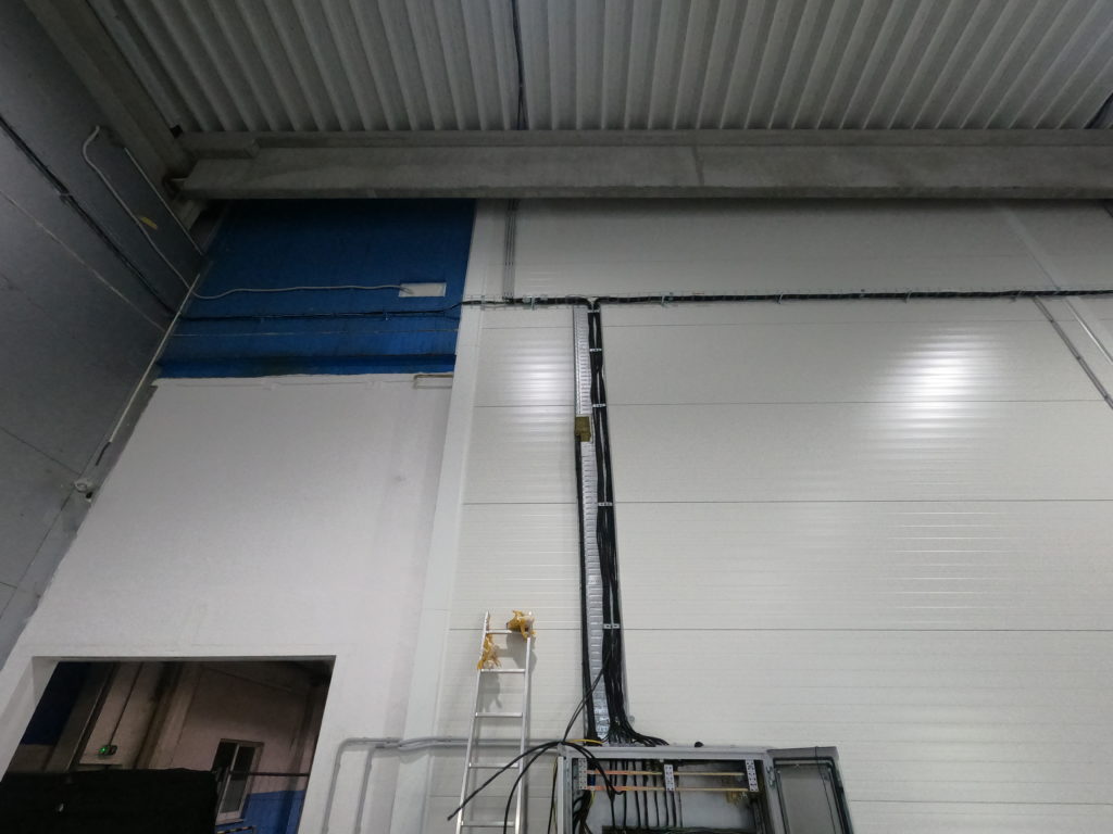 BEKAERT Hlohovec – hala 695m2 — realizácia AJ services